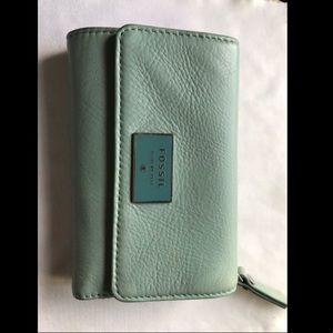 Fossil wallet